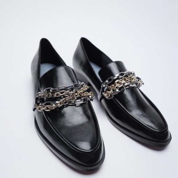 ZARA FLAT LOAFERS WITH MULTI-CHAIN DETAIL - Picture 1 of 7